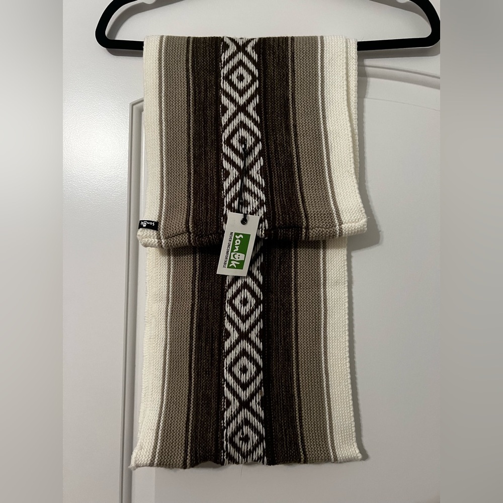 Sanuk U Too Knit to Quit Infinity Scarf NWT